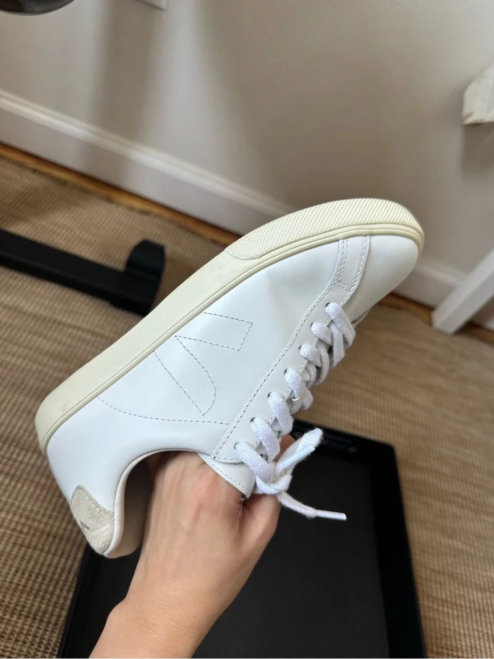 Veja Esplar Low Sneakers